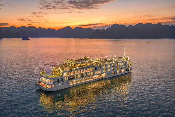 Vịnh Hạ Long | 2 đêm | Du thuyền Indochine Premium