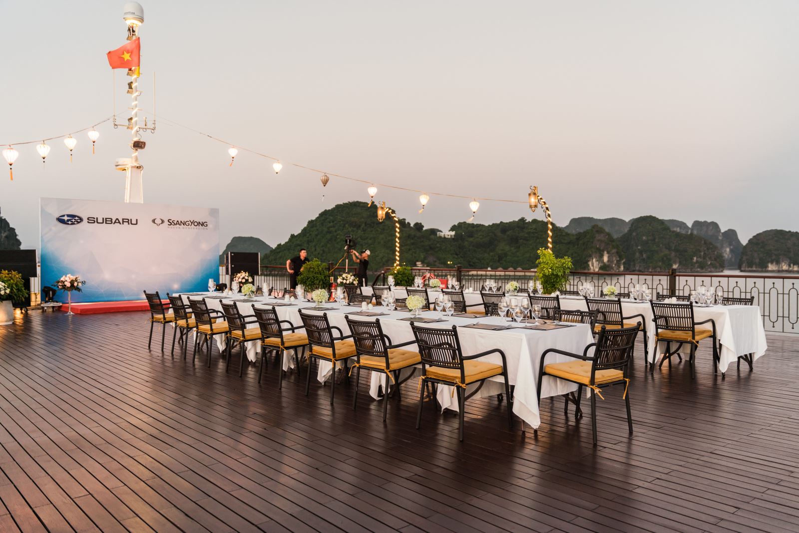 Subaru tổ chức trên du thuyền Indochine Premium
